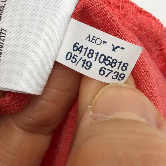 American Eagle AEO Red Coral short sleeve knot front cropped tee shirt M - Picture 10 of 15